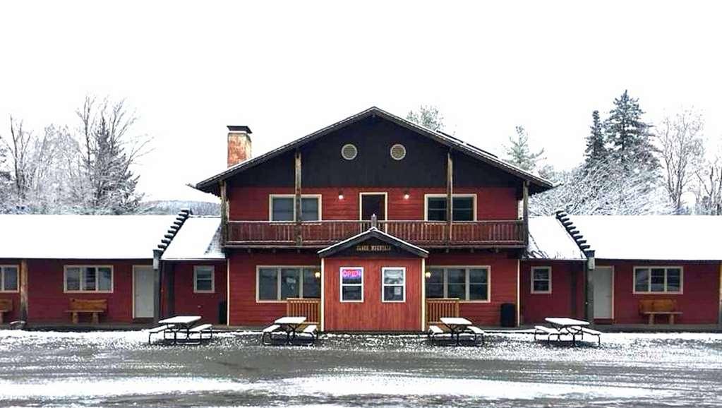North Creek Lodge At Gore Mountain Bakers Mills Exteriör bild